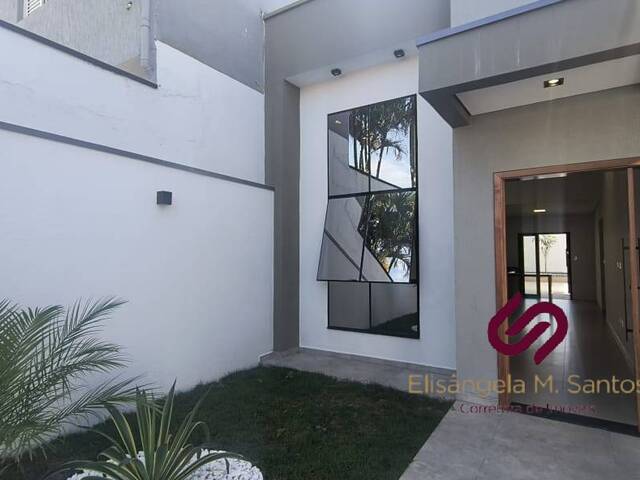 #40 - Casa para Venda em Itanhaém - SP