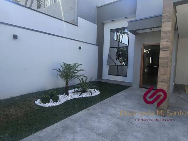 #40 - Casa para Venda em Itanhaém - SP